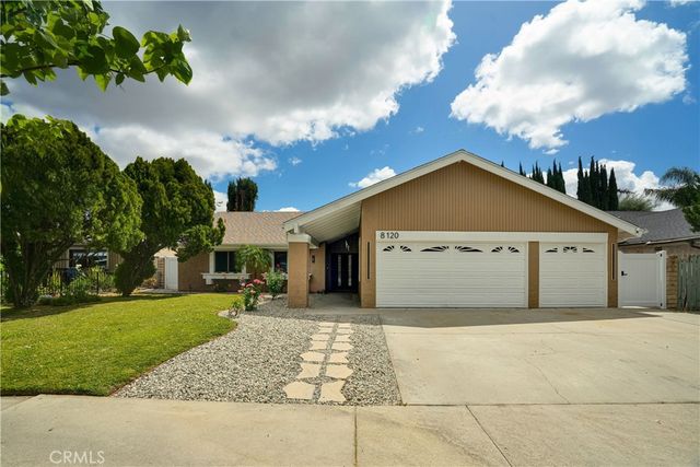 8120 Glade Avenue, Los Angeles, CA 91304