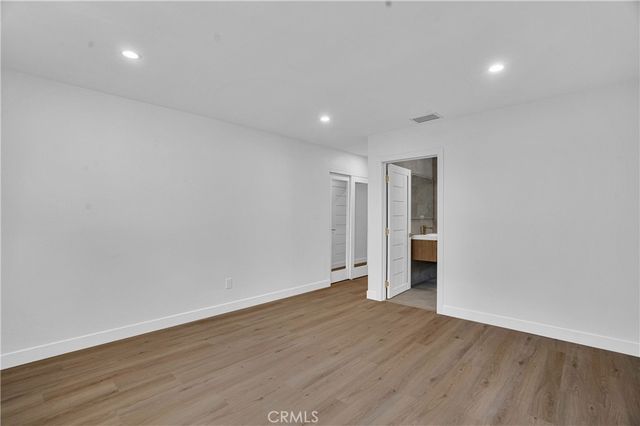 8120 Glade Avenue, Los Angeles, CA 91304