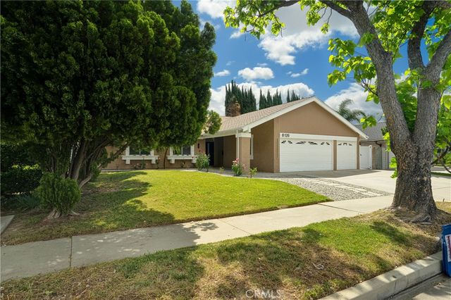8120 Glade Avenue, Los Angeles, CA 91304