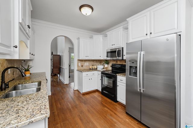 180 LEGACY RIDGE W, Springville, AL 35146