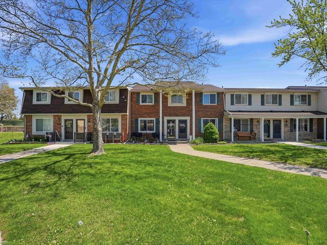 38150 Jamestown Drive, Sterling Heights, MI 48312