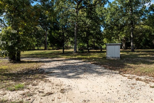 6481 County Road 4522, Athens, TX 75752