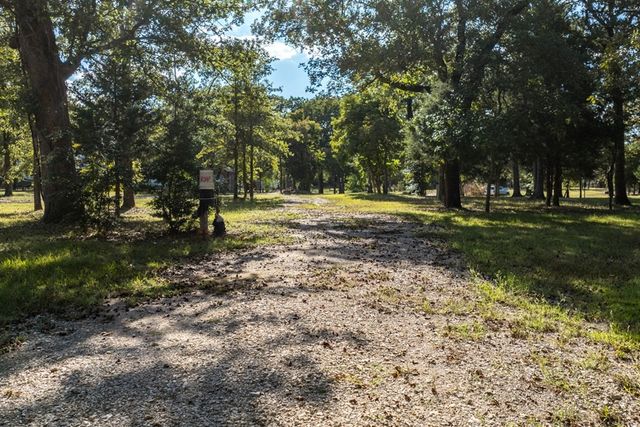 6481 County Road 4522, Athens, TX 75752