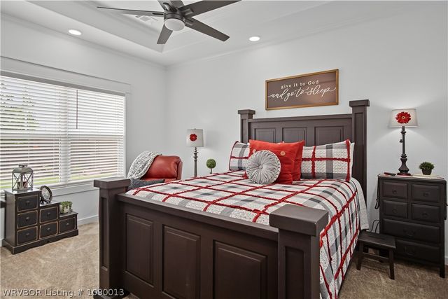 305 Twisted Oak Way, Greenwood, AR 72936