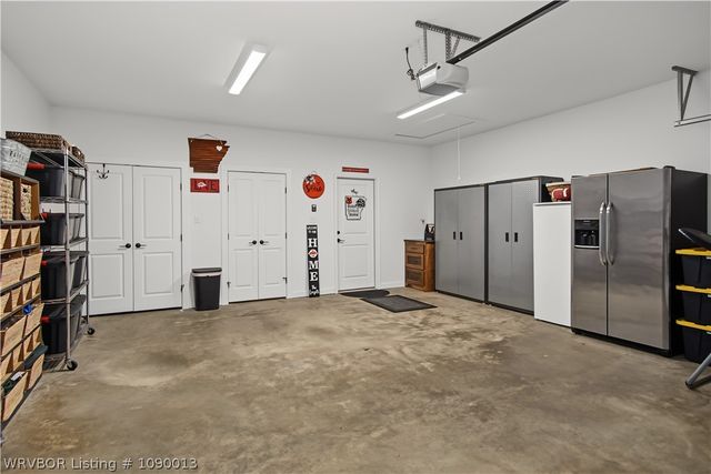 305 Twisted Oak Way, Greenwood, AR 72936