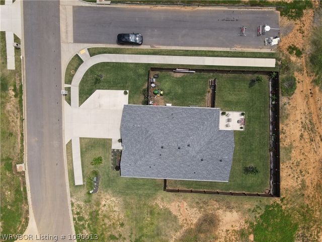 305 Twisted Oak Way, Greenwood, AR 72936
