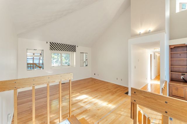 77 Woodward Ln, Boxborough, MA 01719