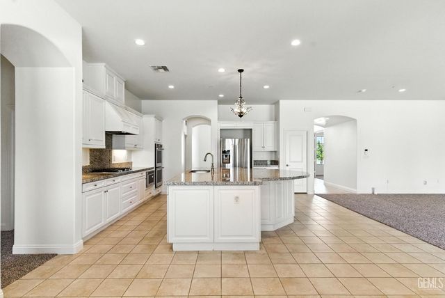 12303 Hemmerling Lane, Bakersfield, CA 93311