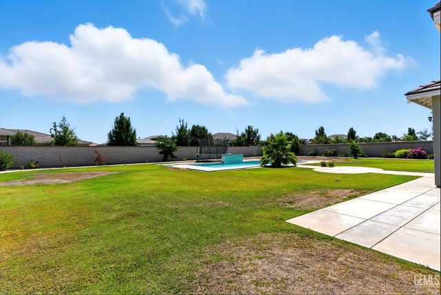 12303 Hemmerling Lane, Bakersfield, CA 93311