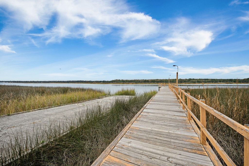 Image 41 of property listing at 4579 Great Oak Drive, North Charleston, SC 29418