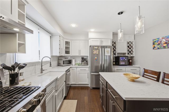 339 Lakefront Boulevard, Buffalo, NY 14202