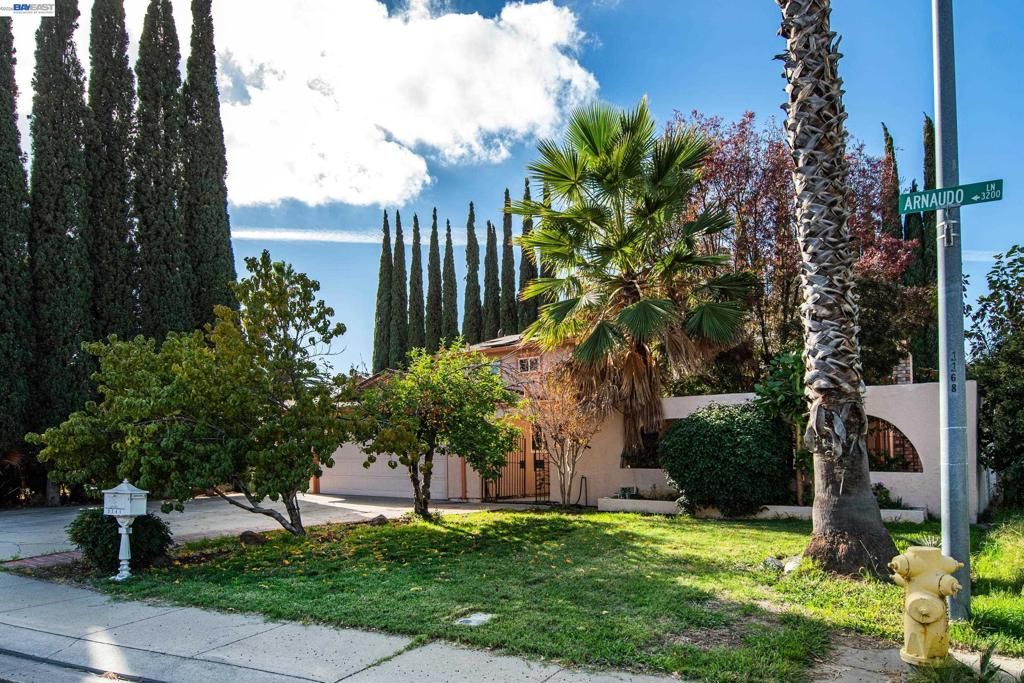 Image 54 of property listing at 3241 Arnaudo Ln, Tracy, CA 95376