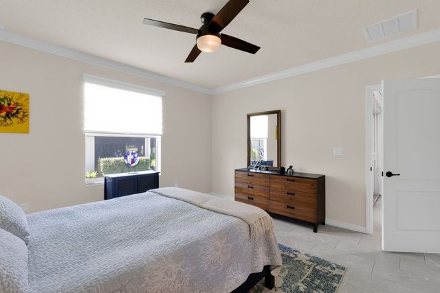 6105 RED MAPLE Manor, Vero Beach, FL 32966
