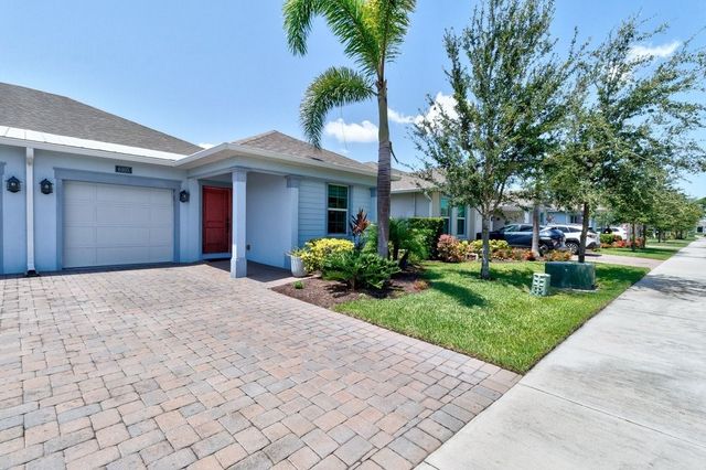 6105 RED MAPLE Manor, Vero Beach, FL 32966