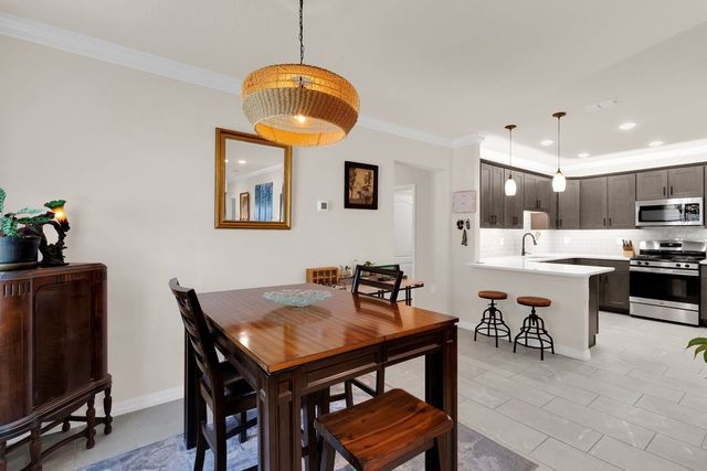 6105 RED MAPLE Manor, Vero Beach, FL 32966