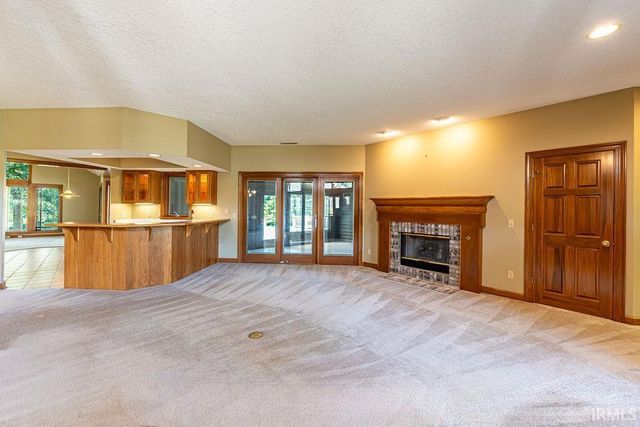 3880 W 630 N, Huntington, IN 46750