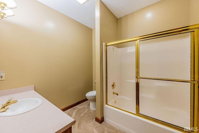 3880 W 630 N, Huntington, IN 46750