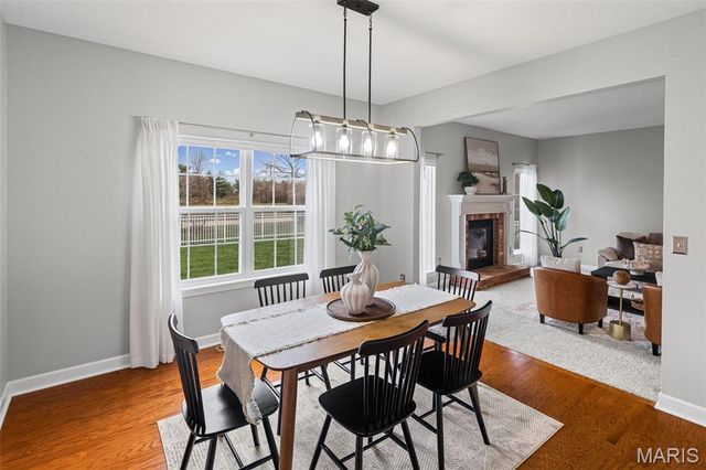 112 Poplar Court, Edwardsville, IL 62025