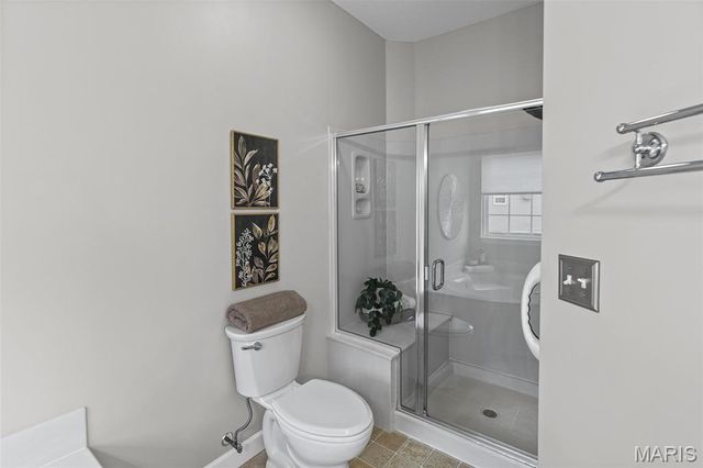 112 Poplar Court, Edwardsville, IL 62025