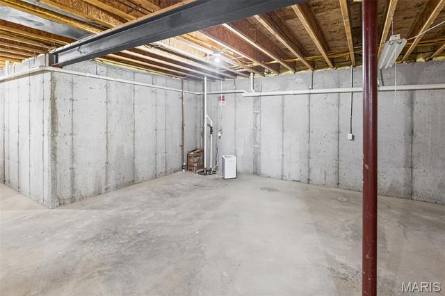 112 Poplar Court, Edwardsville, IL 62025