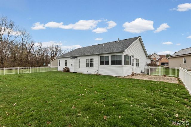 112 Poplar Court, Edwardsville, IL 62025