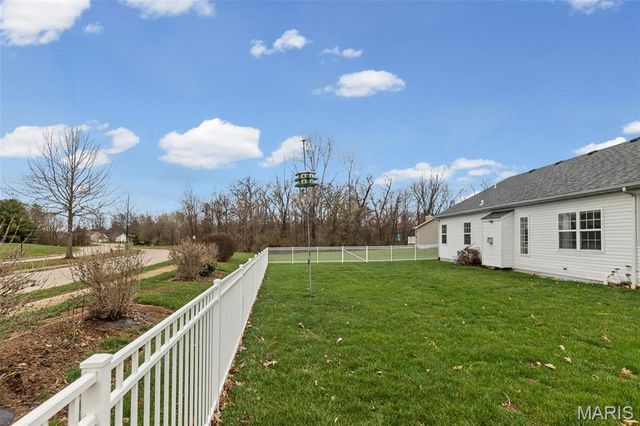 112 Poplar Court, Edwardsville, IL 62025