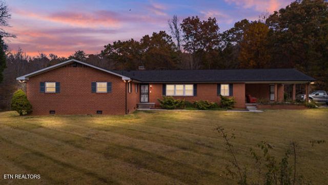 253 BurkeMill Rd, Rockwood, TN 37854