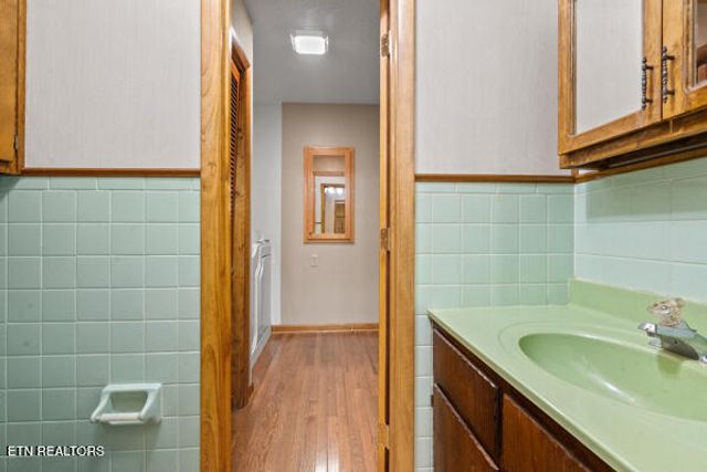 253 BurkeMill Rd, Rockwood, TN 37854