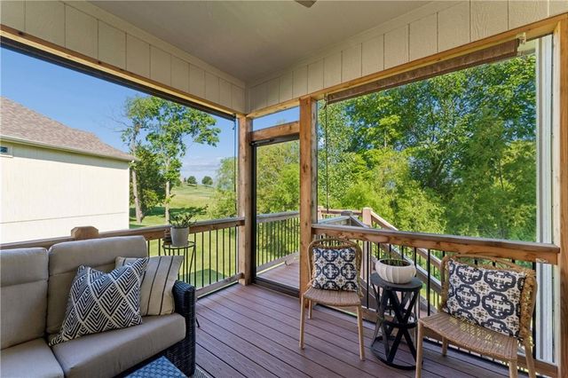 1008 Churchill Circle, Raymore, MO 64083