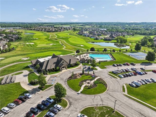 1008 Churchill Circle, Raymore, MO 64083