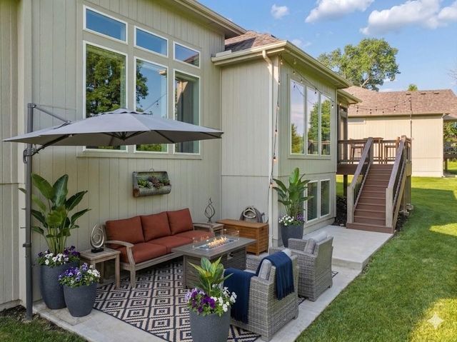 1008 Churchill Circle, Raymore, MO 64083