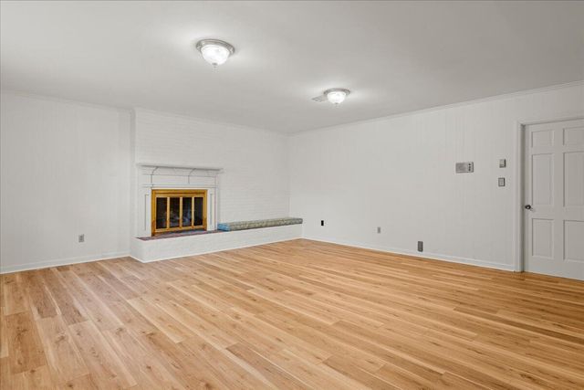 3002 Burnleigh RD, Roanoke, VA 24014
