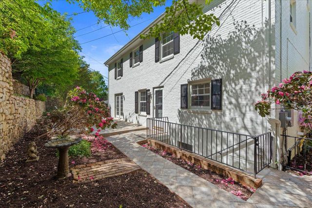 3002 Burnleigh RD, Roanoke, VA 24014