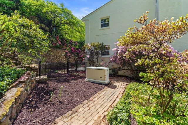 3002 Burnleigh RD, Roanoke, VA 24014