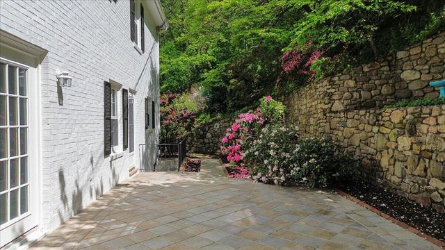 3002 Burnleigh RD, Roanoke, VA 24014