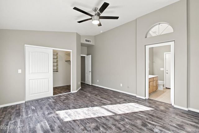 6421 W WAHALLA Lane, Glendale, AZ 85308