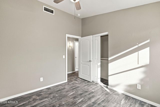 6421 W WAHALLA Lane, Glendale, AZ 85308
