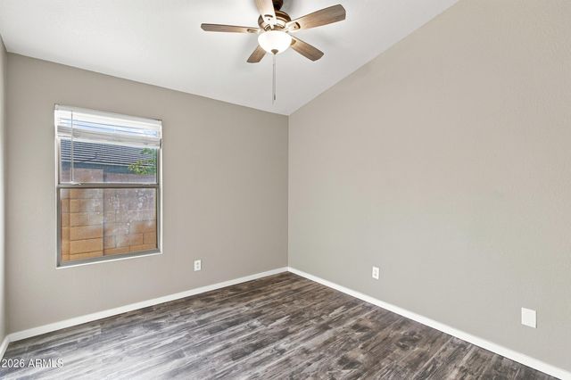 6421 W WAHALLA Lane, Glendale, AZ 85308