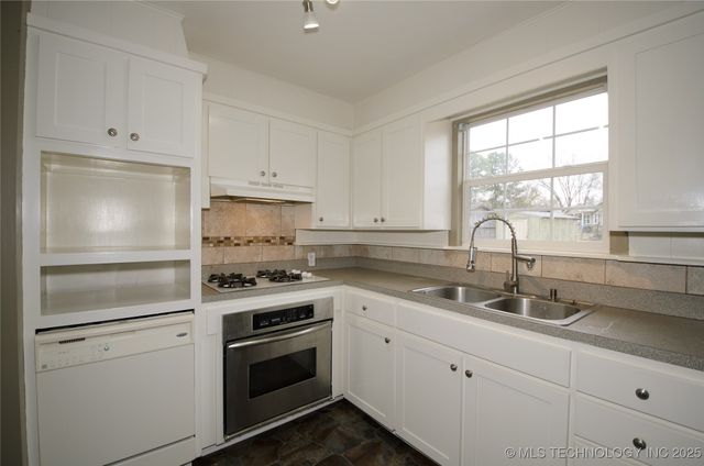 112 W 34th Street, Sand Springs, OK 74063