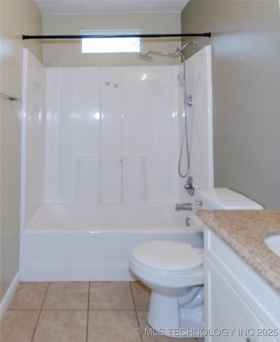 112 W 34th Street, Sand Springs, OK 74063