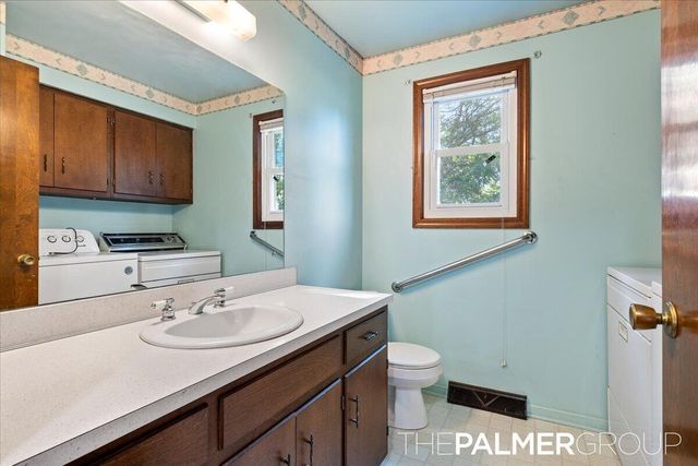 271 Brook Lane Avenue, Holland, MI 49423
