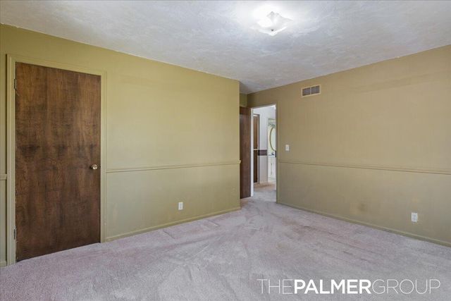 271 Brook Lane Avenue, Holland, MI 49423