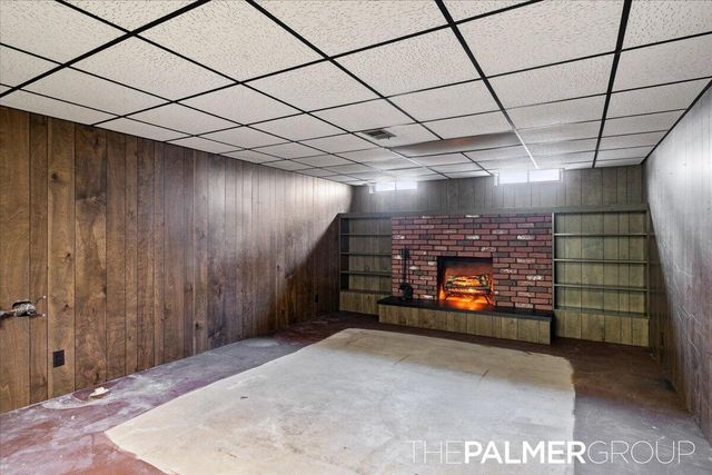 271 Brook Lane Avenue, Holland, MI 49423