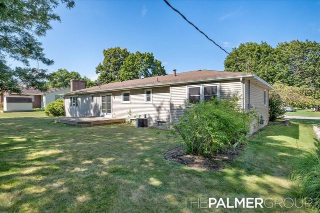 271 Brook Lane Avenue, Holland, MI 49423