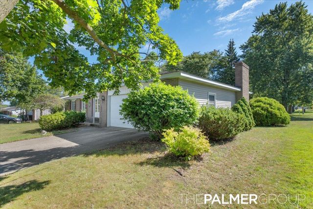 271 Brook Lane Avenue, Holland, MI 49423
