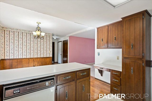 271 Brook Lane Avenue, Holland, MI 49423