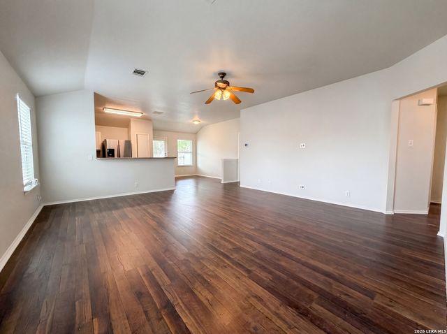 333 LONGHORN WAY, Cibolo, TX 78108