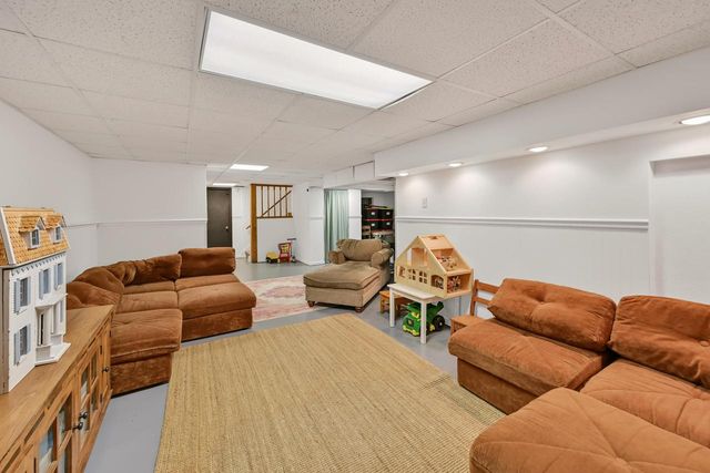 2500 Hemlock ROAD, Glendale, WI 53209