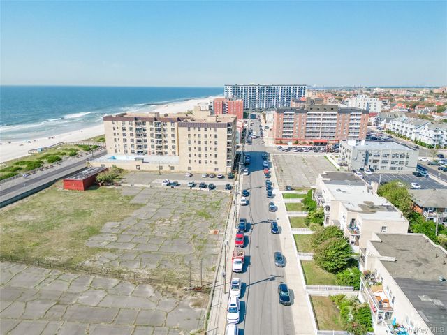 345 Shore Road 2E, Long Beach, NY 11561
