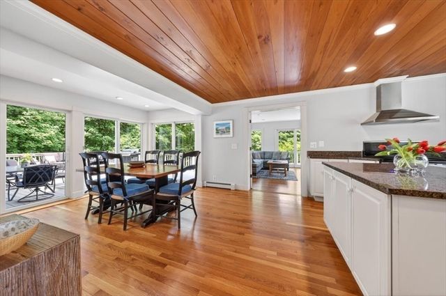 136 South Pleasant, Hingham, MA 02043